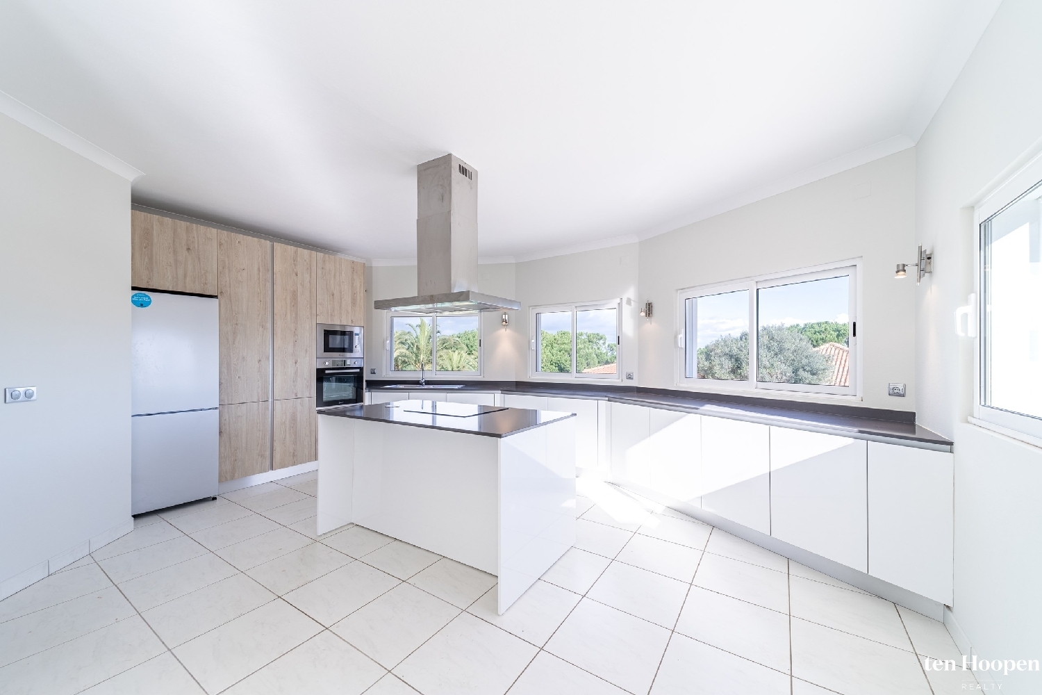  for sale villa Lagos Lagos 5