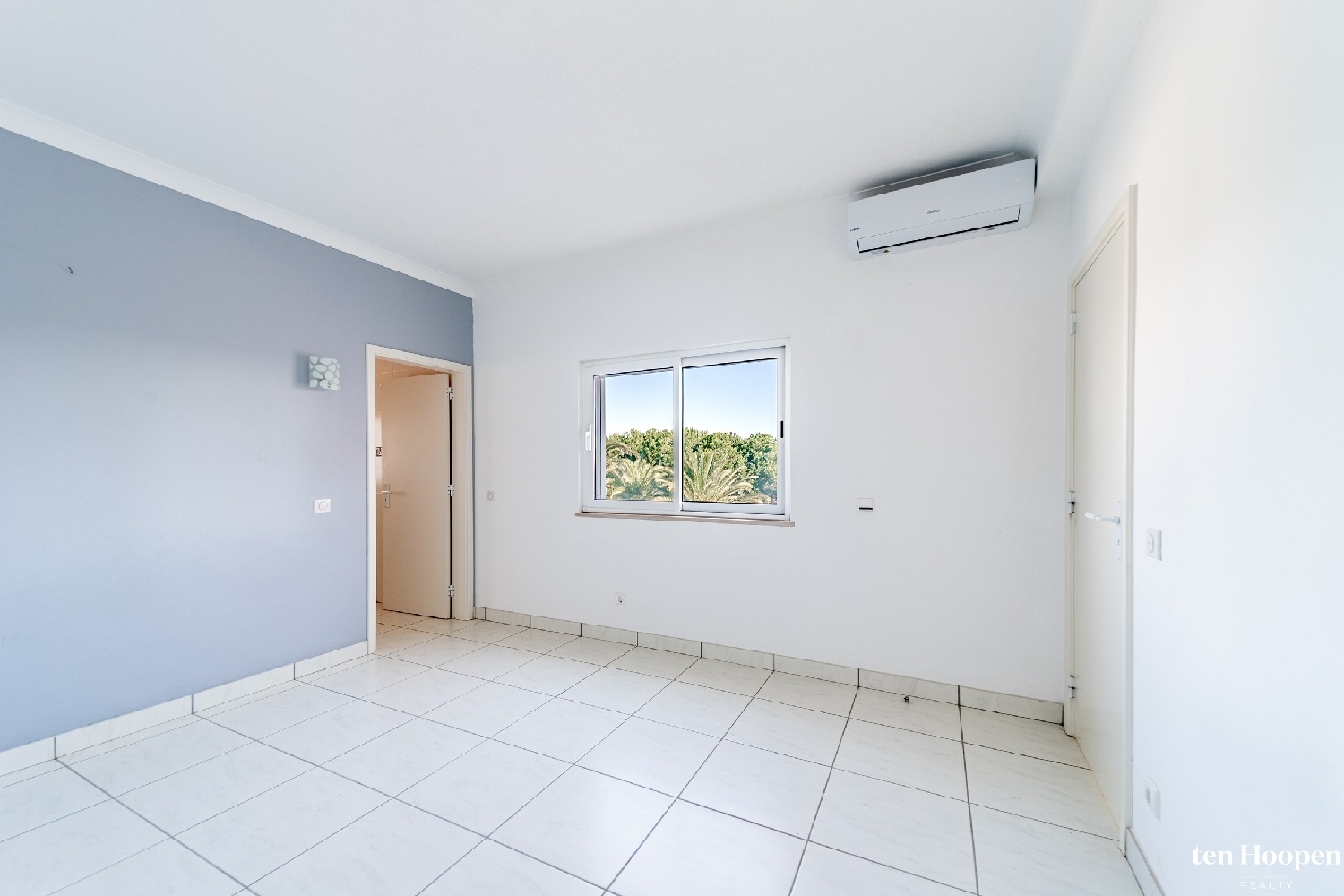  for sale villa Lagos Lagos 8