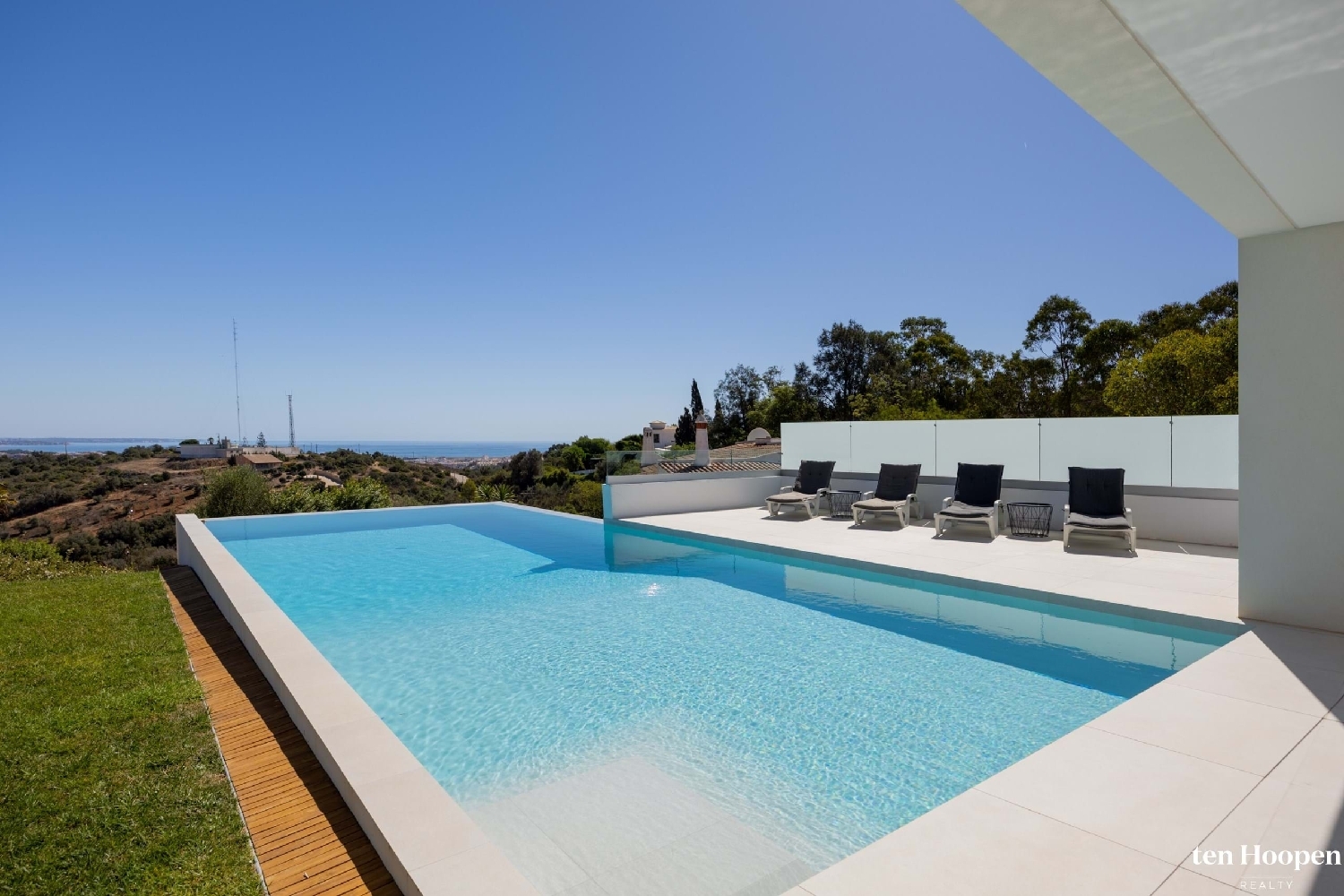 for sale villa Lagos Lagos 2
