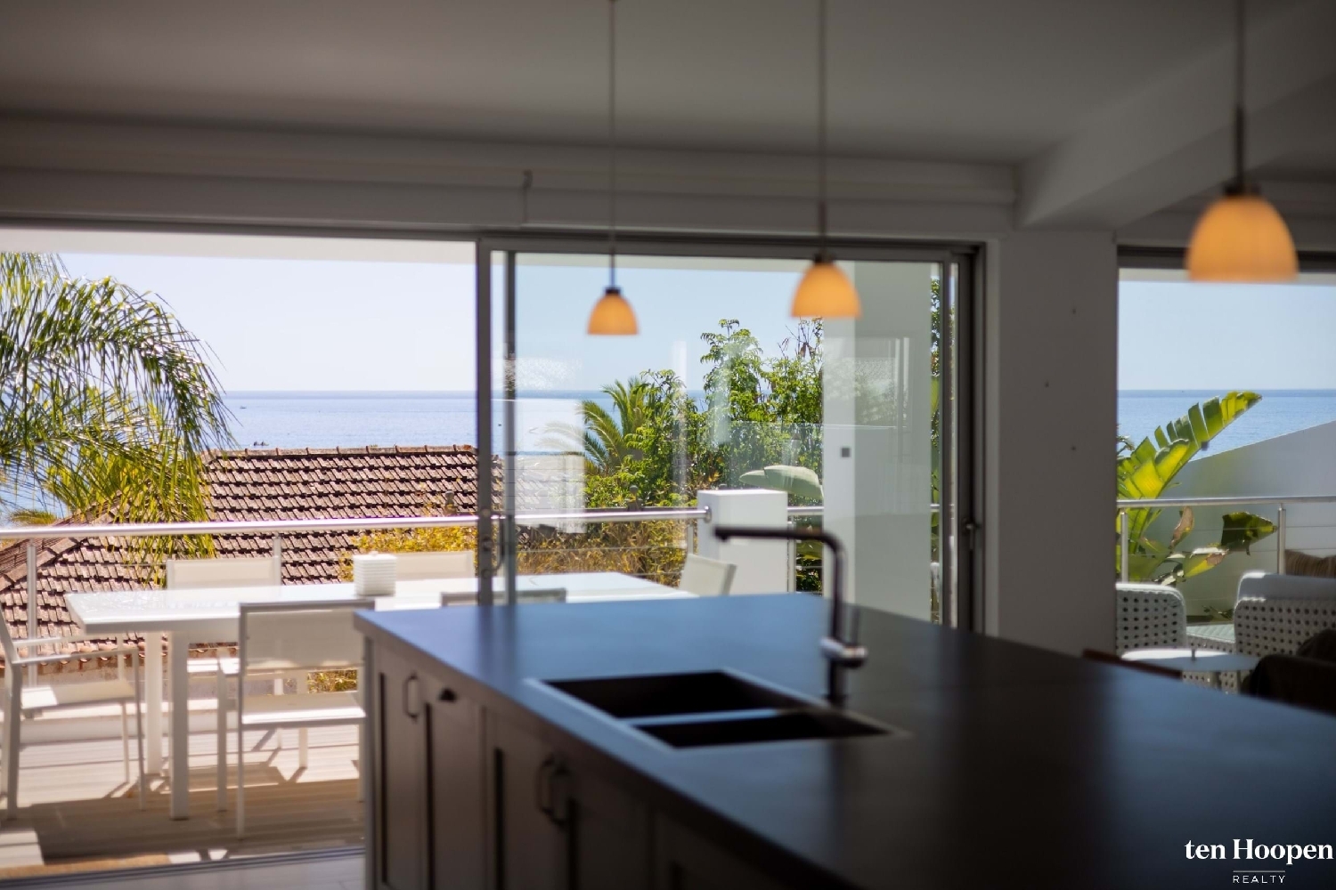  for sale villa Luz Lagos 5