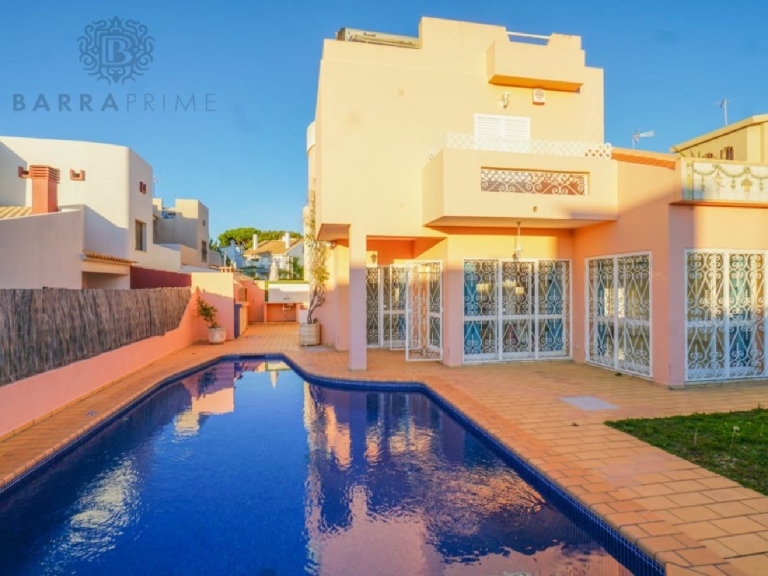  te koop villa Quarteira Loulé 3