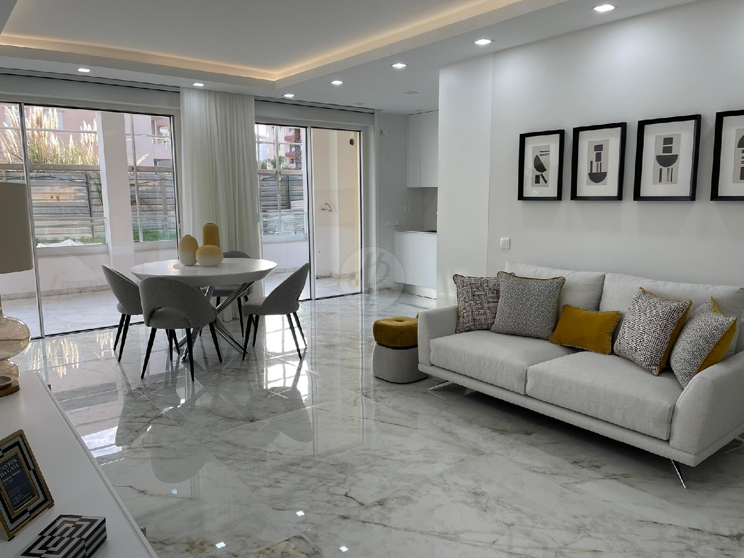 te koop appartement Lagos Lagos 4