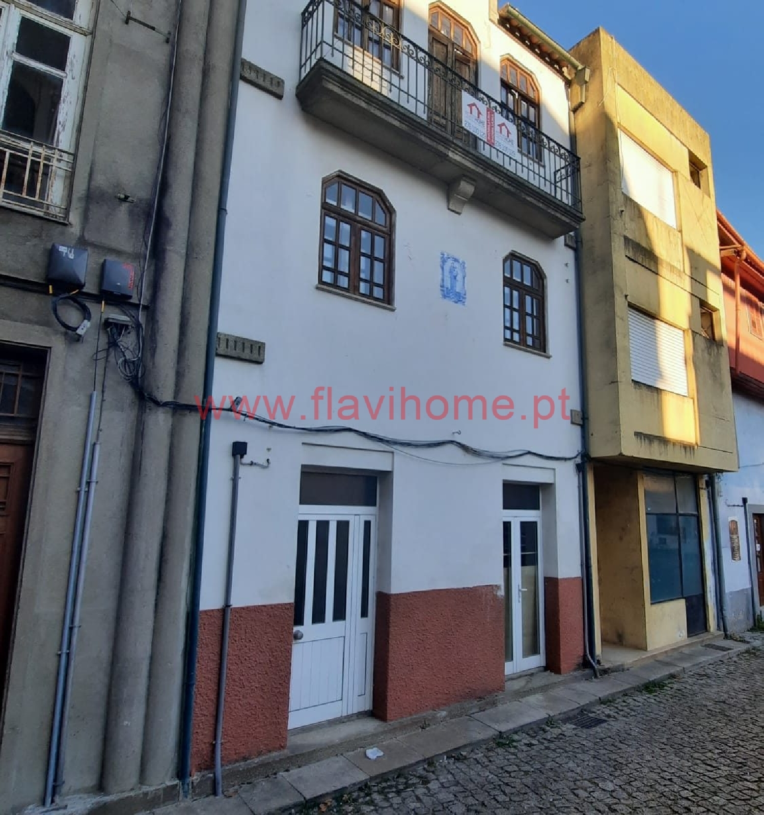te koop gebouw Samaiões Chaves 2