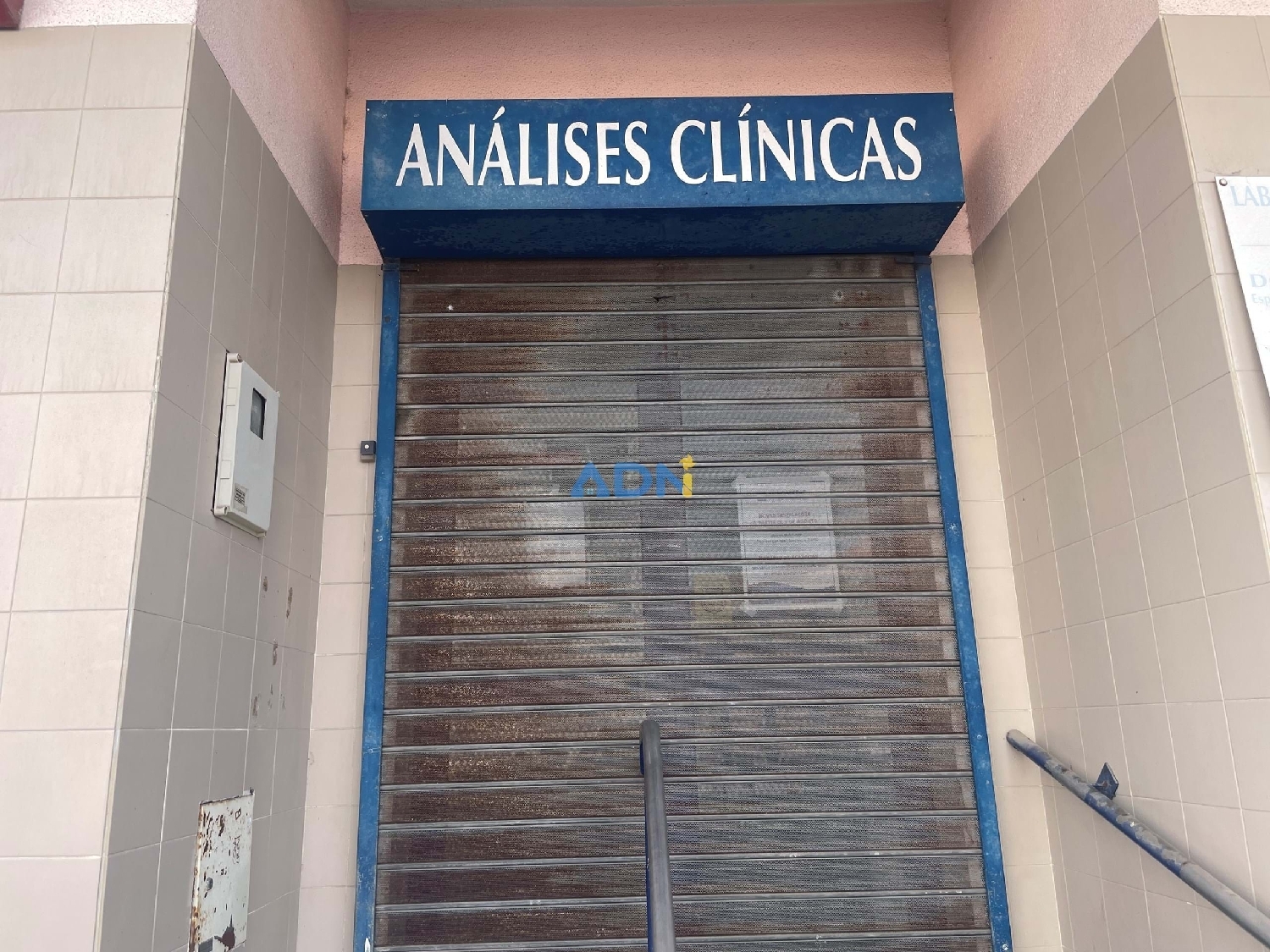 à venda imóveis comerciais Almada Almada 2