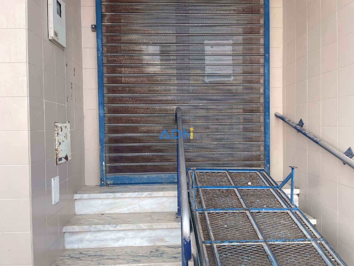à venda imóveis comerciais Almada Almada 3
