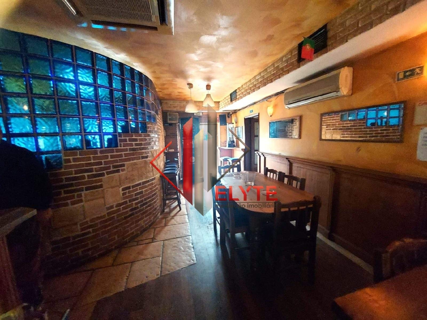 for sale commercial Erra Coruche 2