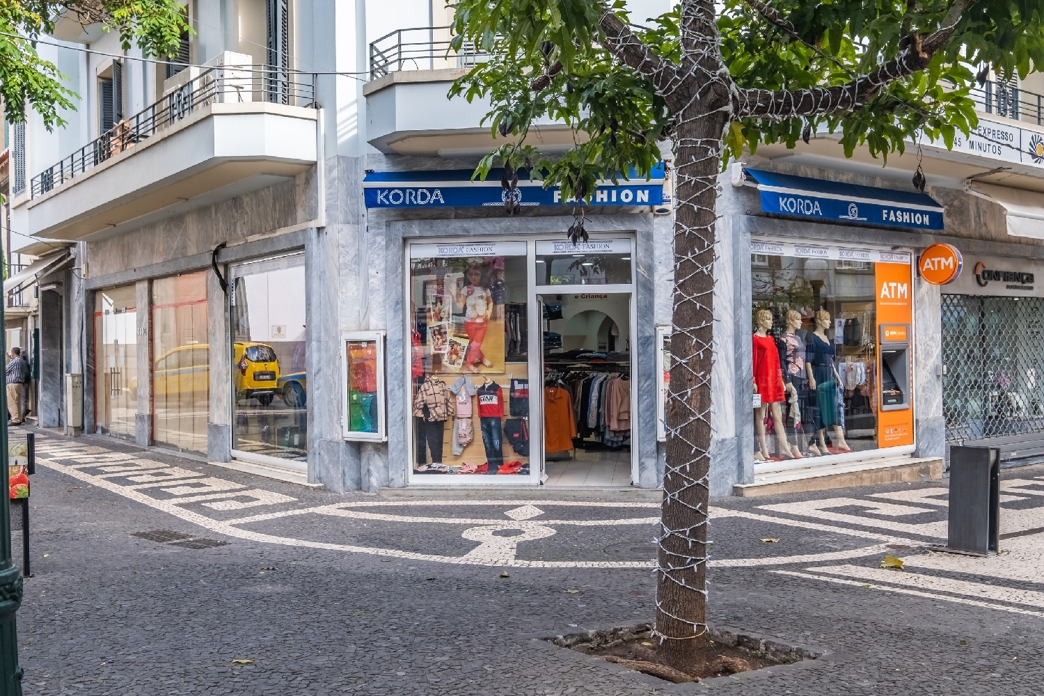  te koop bedrijfsruimte/ kantoor Funchal Funchal 4