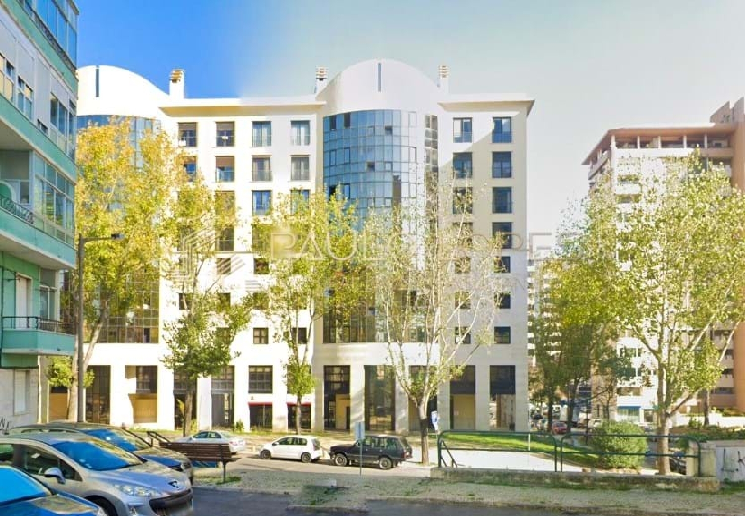  for sale commercial Lisbon Lisbon 1