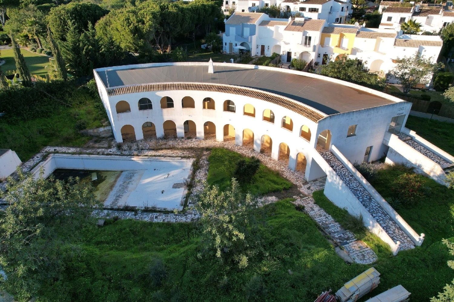 te koop bedrijfsruimte/ kantoor Loulé Loulé 2
