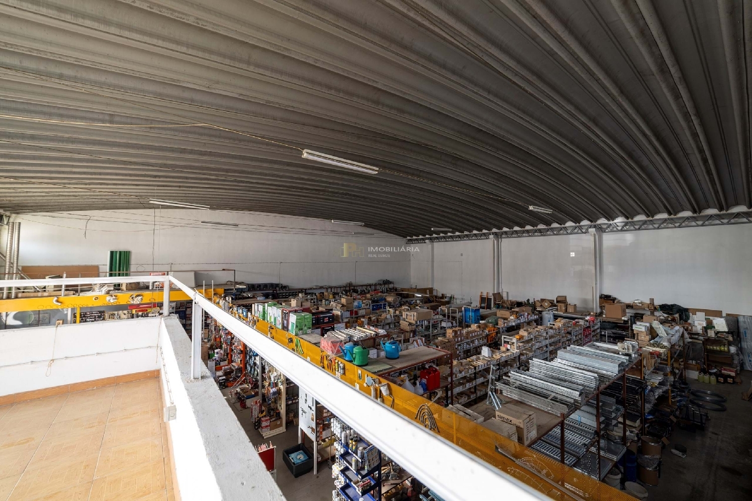  te koop bedrijfsruimte/ kantoor Santarém Santarém 3