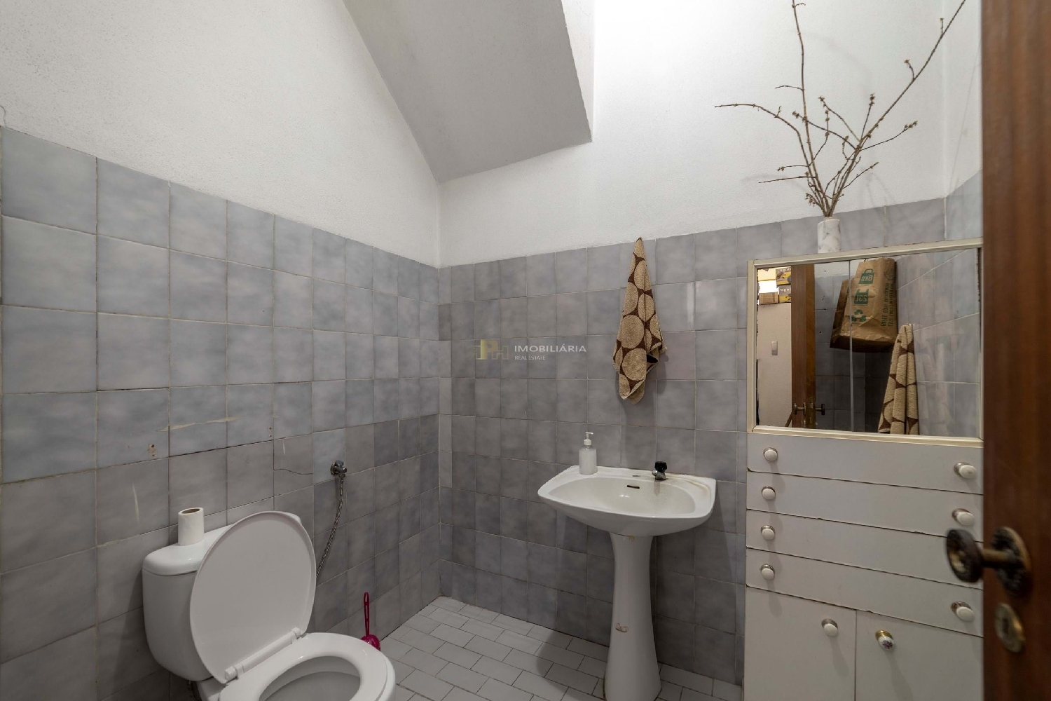  te koop bedrijfsruimte/ kantoor Santarém Santarém 7