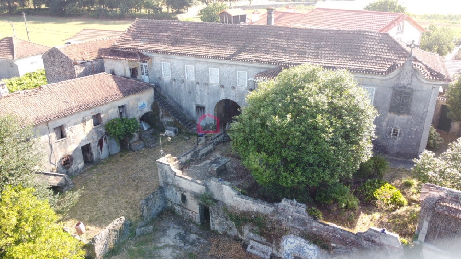 te koop boerderij Macieira de Sarnes Oliveira De Azeméis 3