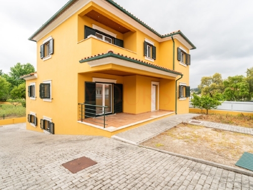 Brasfemes Coimbra huis foto 334846