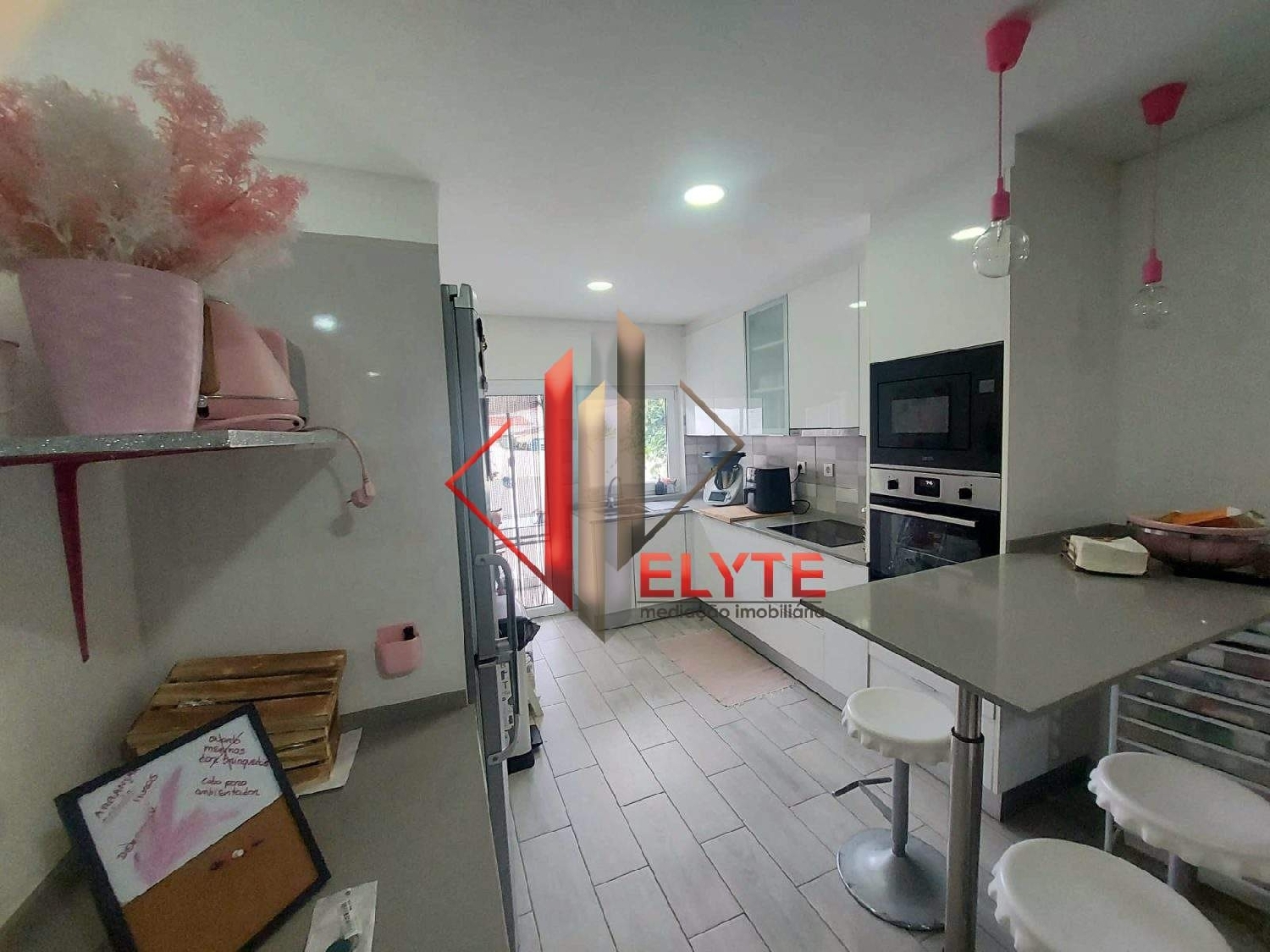  köpa hus Erra Coruche 7