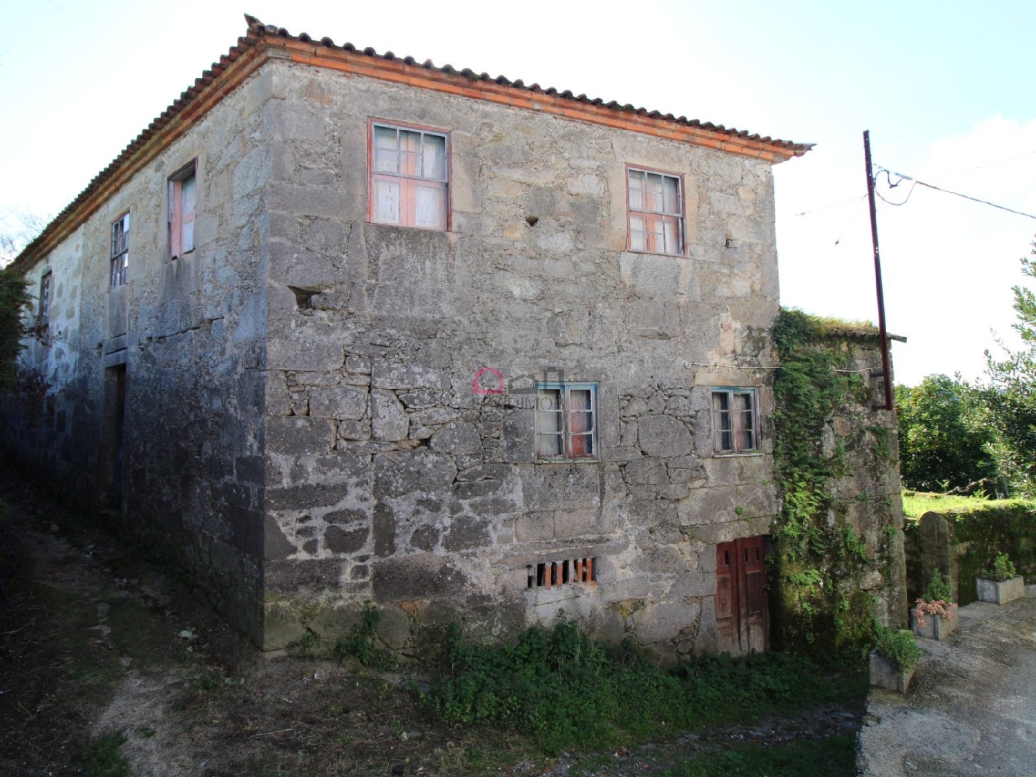  te koop huis Ribeira Castro Daire 1