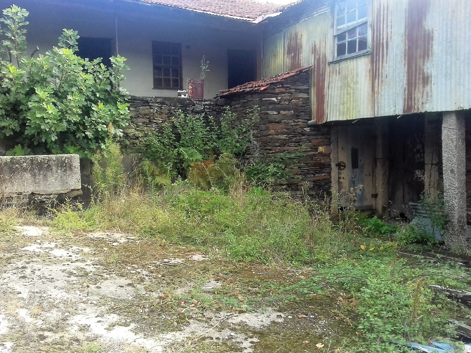  à venda casa Sobreira Paredes 7