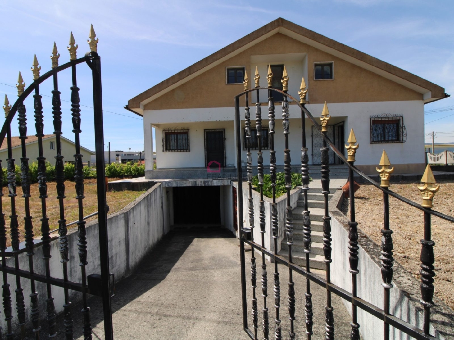 te koop huis Souto Castro Daire 4