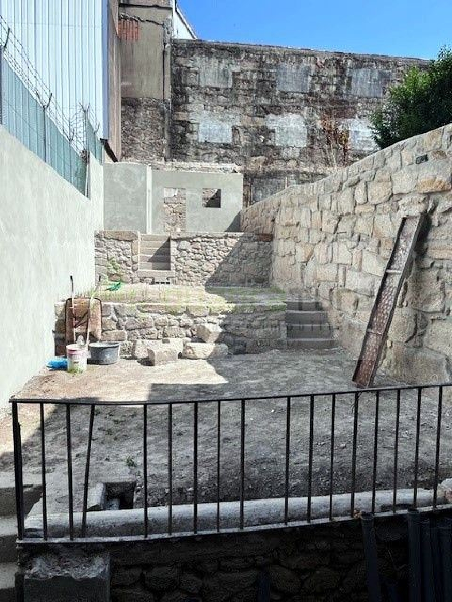 à venda casa Vila das Aves Santo Tirso 2