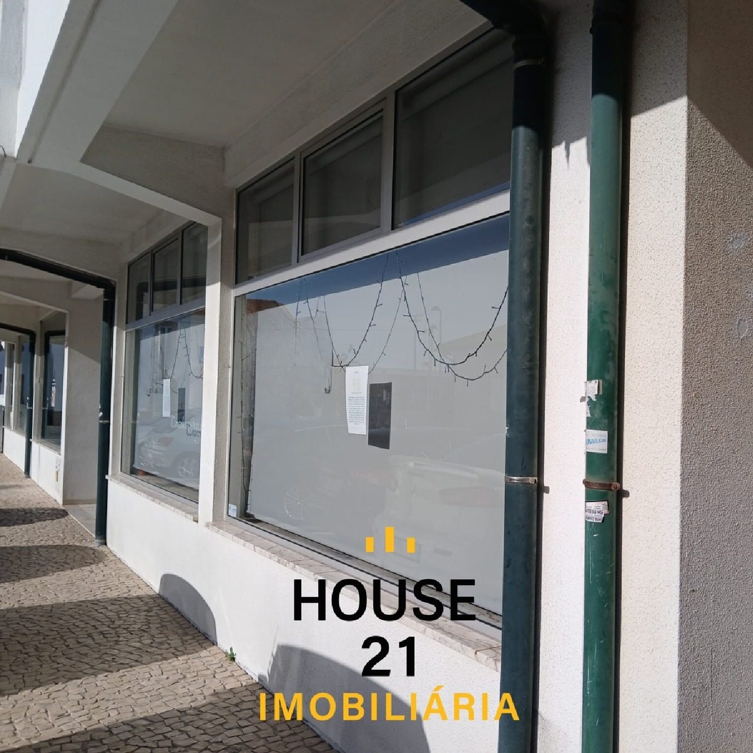  à vendre magasin Sá Anadia 1
