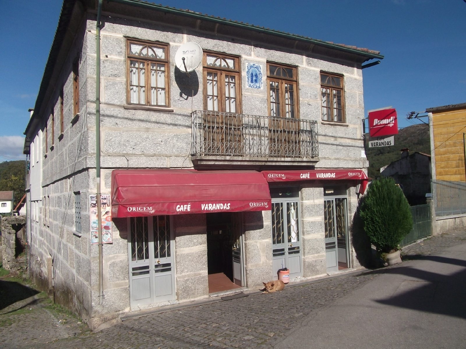  à venda loja Fafe Fafe 1