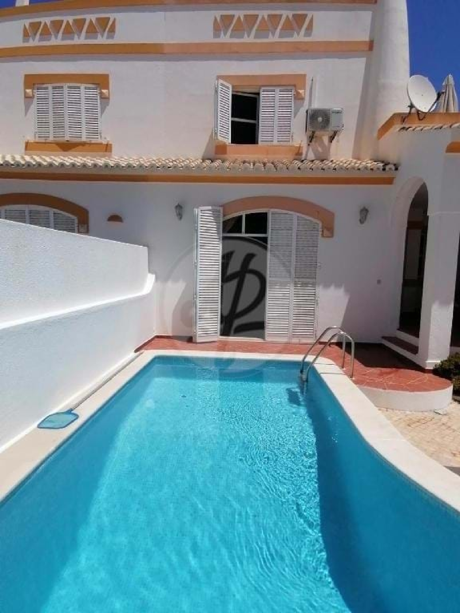  te koop villa Lagos Lagos 1