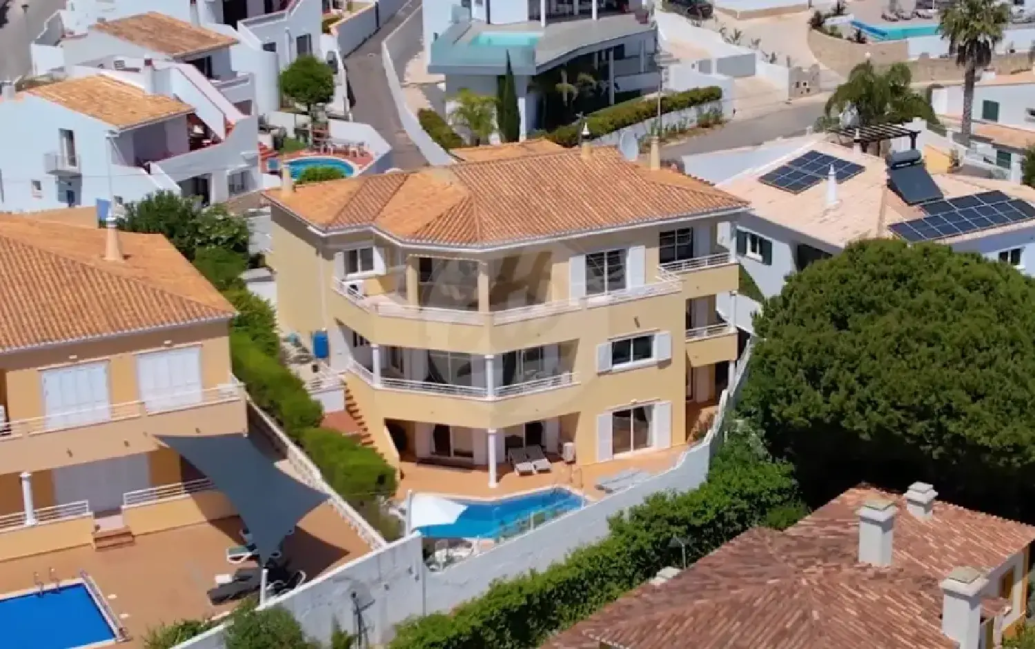  for sale villa Luz Lagos 1