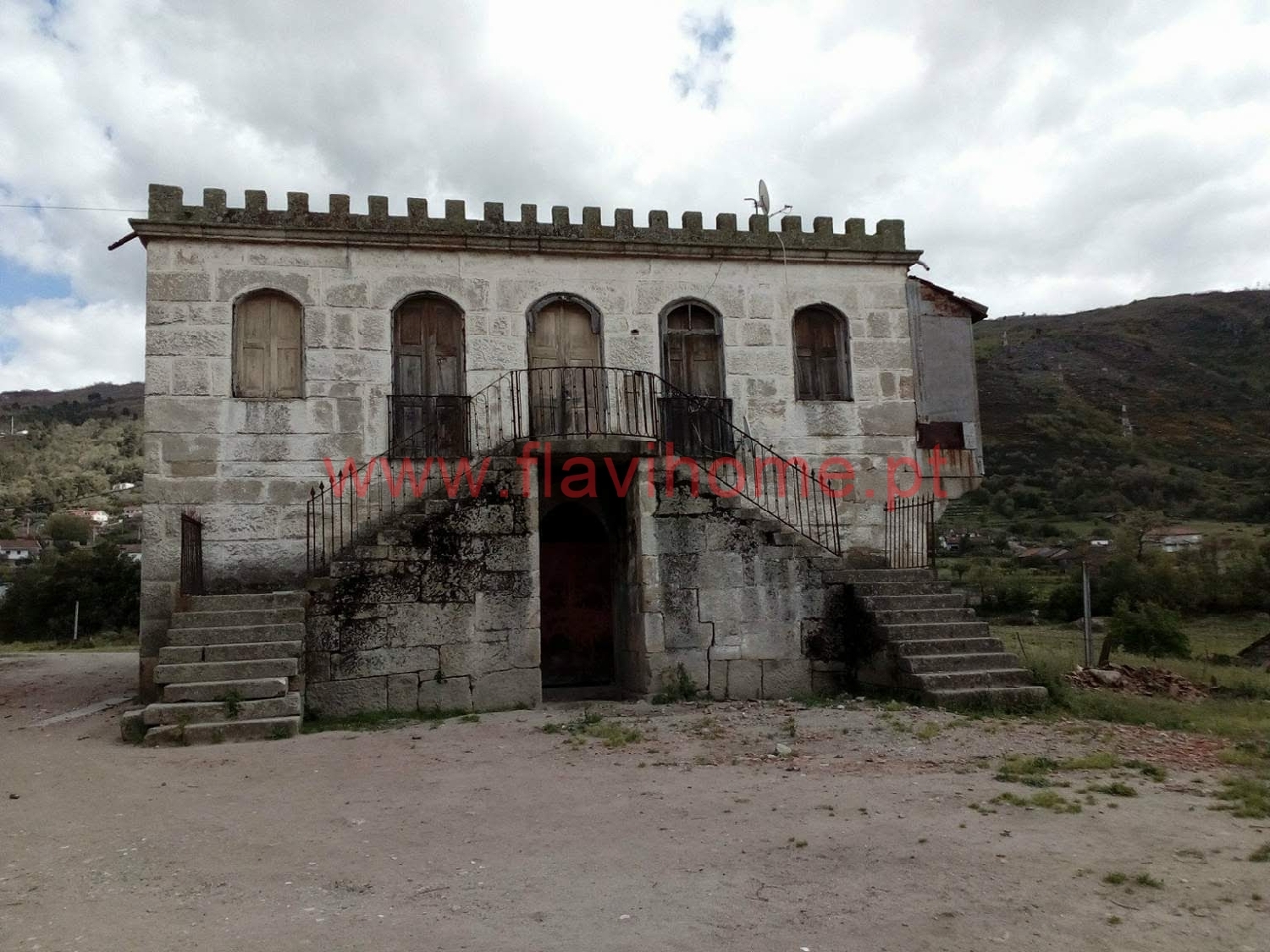  te koop boerderij Samaiões Chaves 2