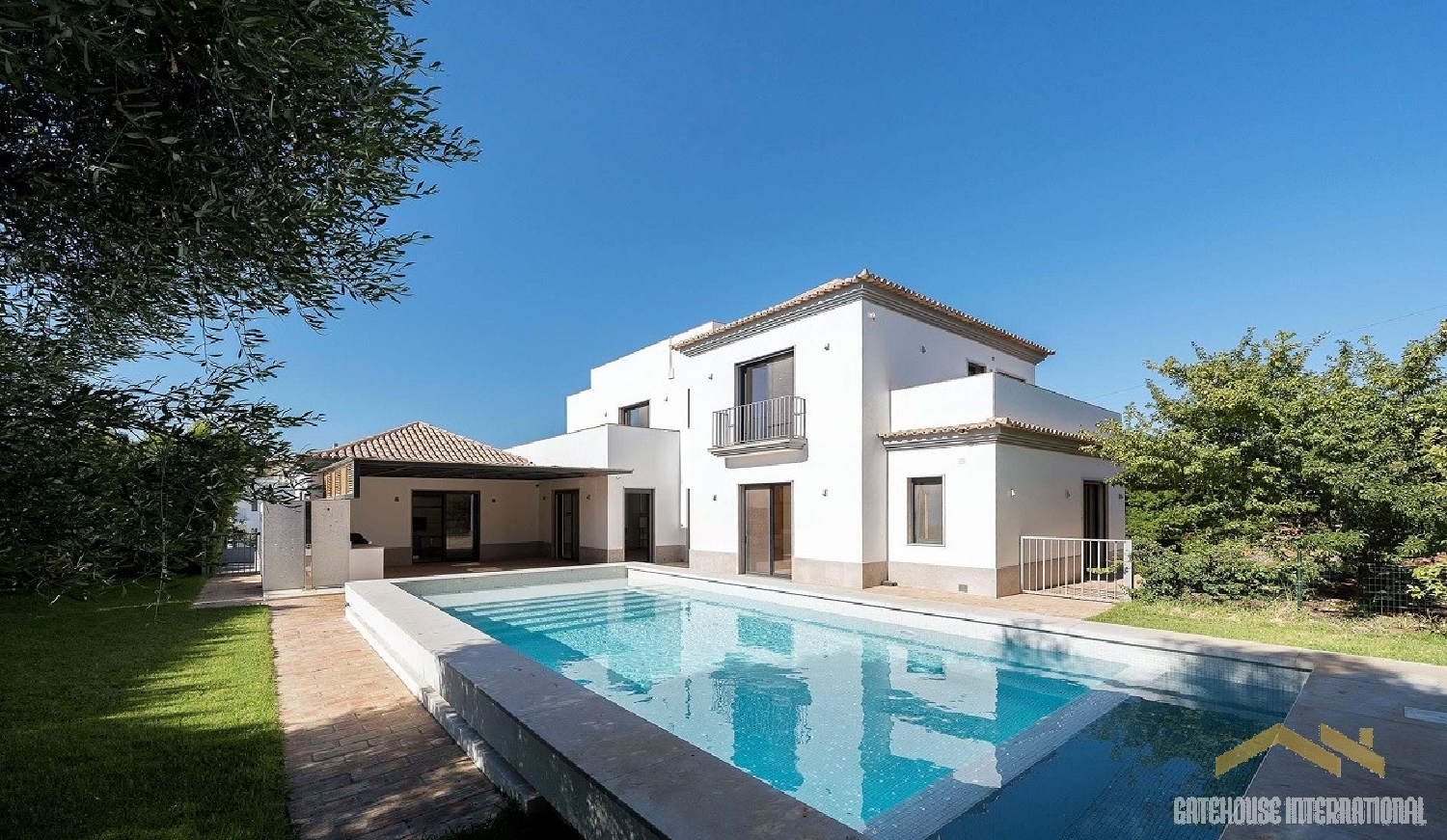 te koop huis Almancil Loulé 2