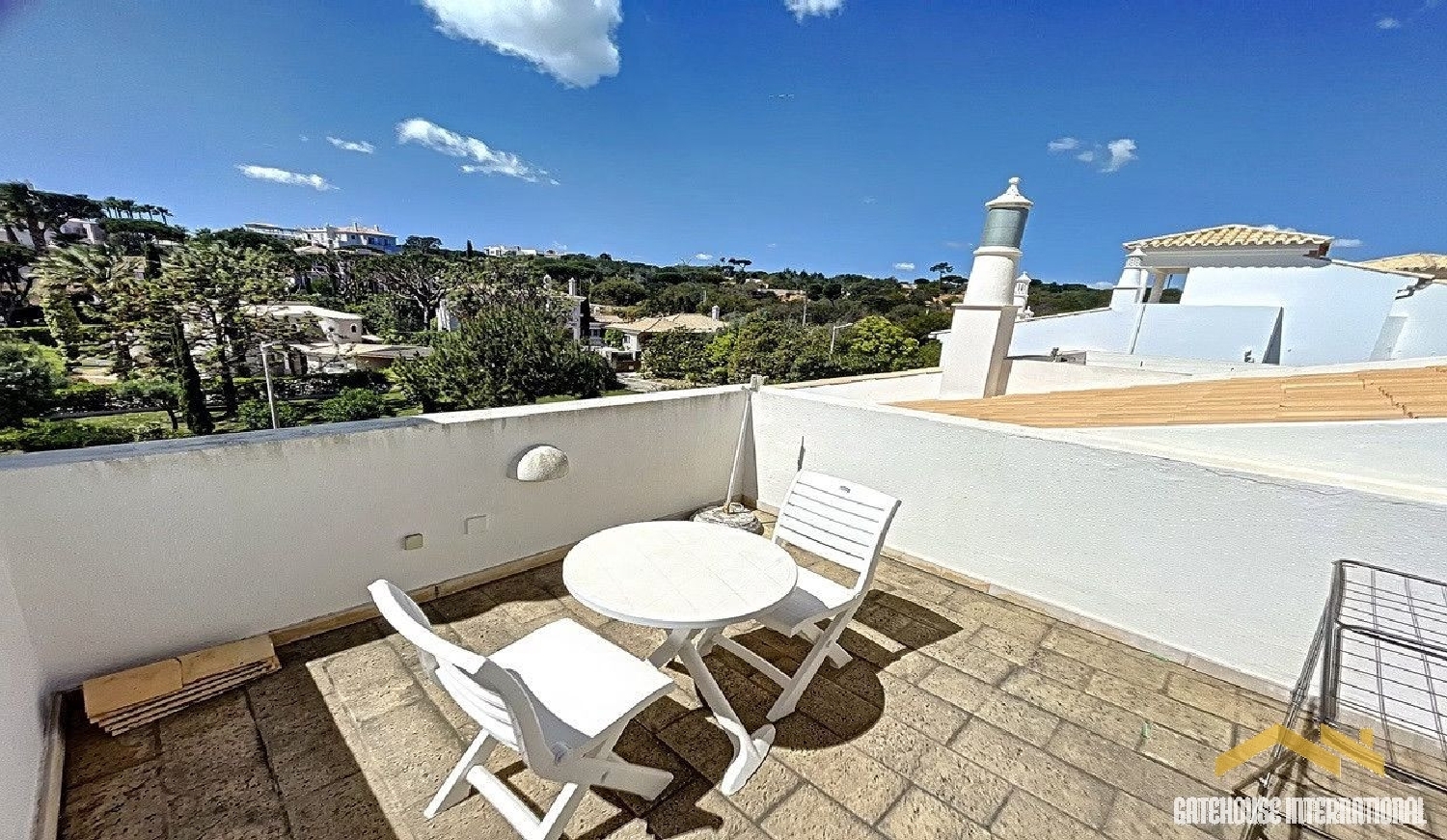 à venda casa Vale do Lobo Tondela 3