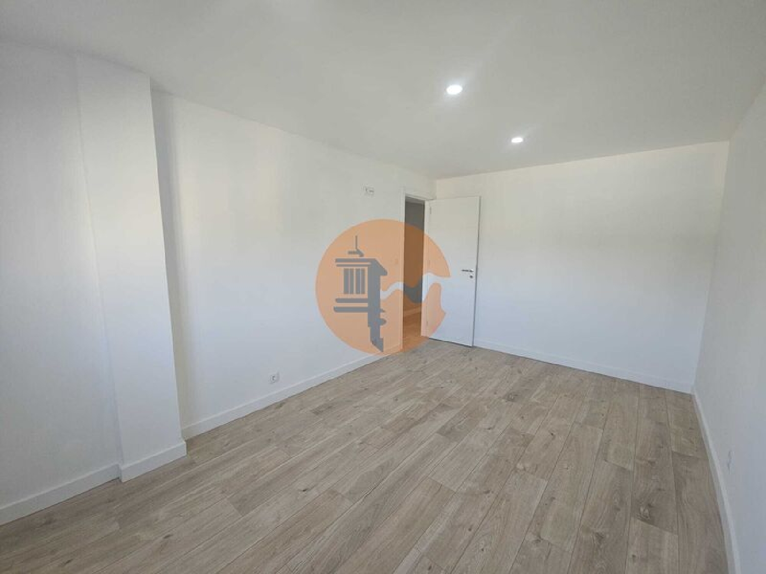  for sale apartment Odivelas Odivelas 4