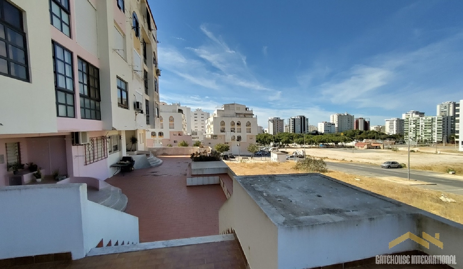  köpa hus Quarteira Loulé 2