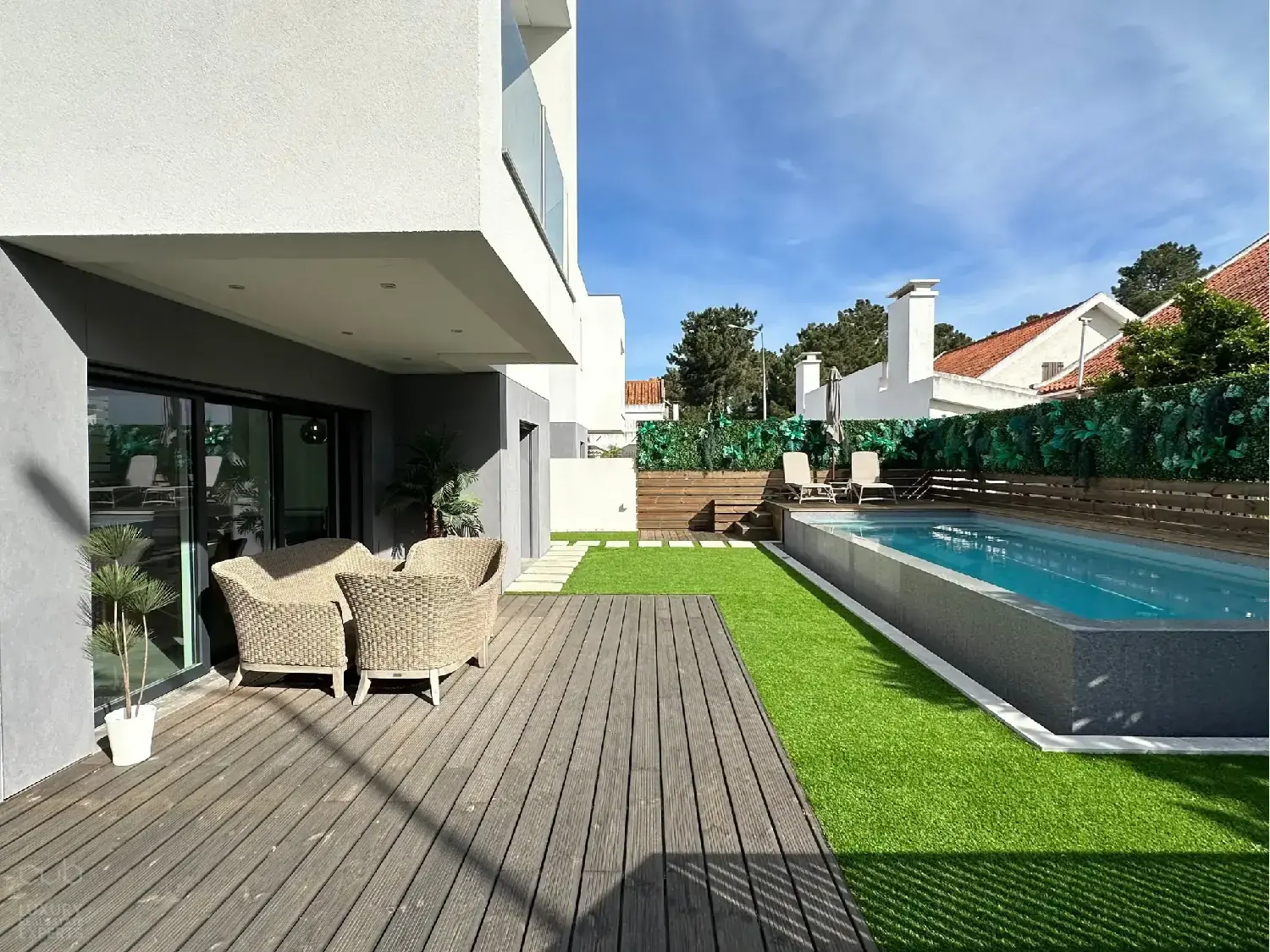  te koop villa Almada Almada 8