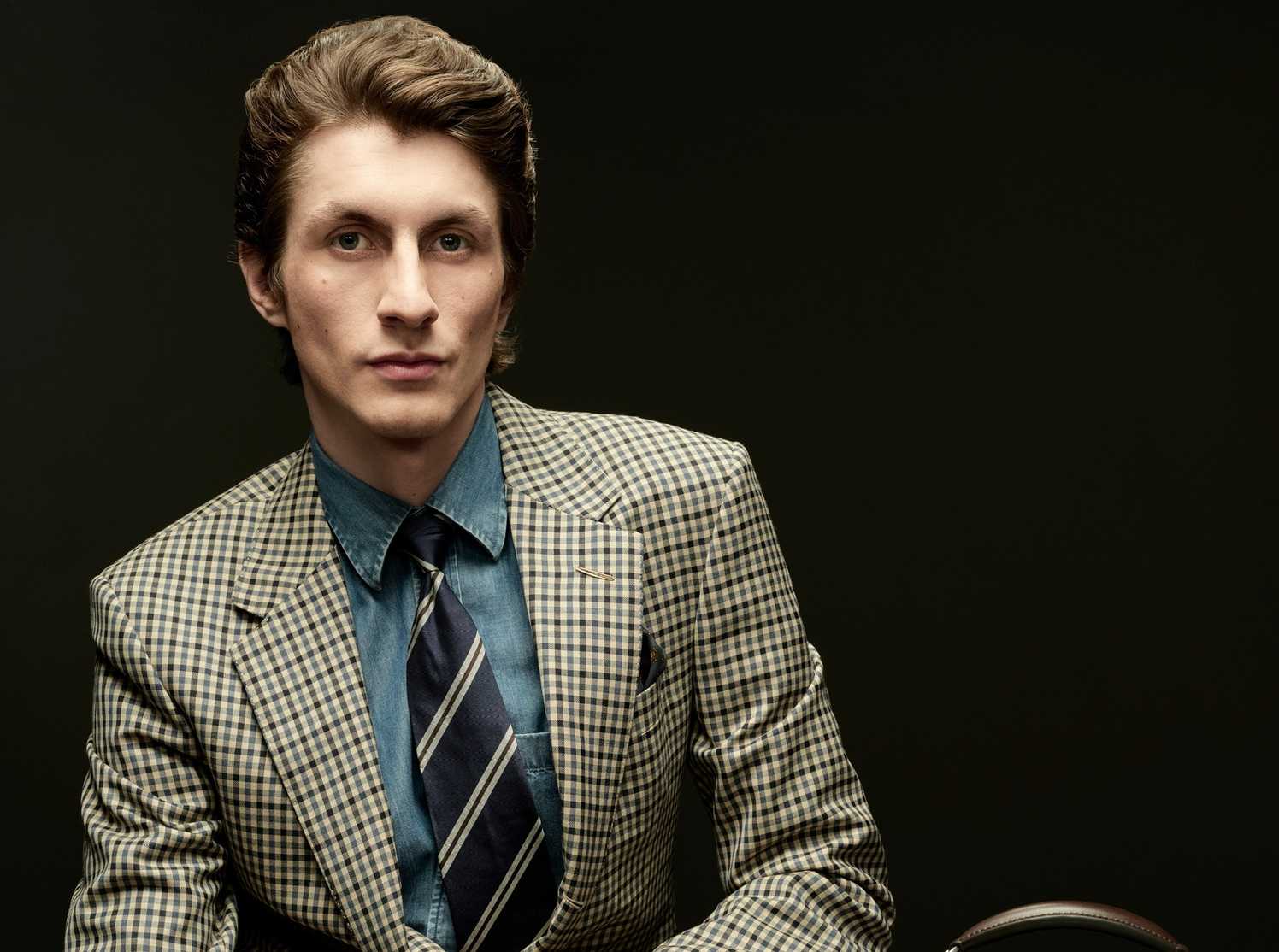 dunhill Autumn Winter 2026: The Blazer, Reconsidered