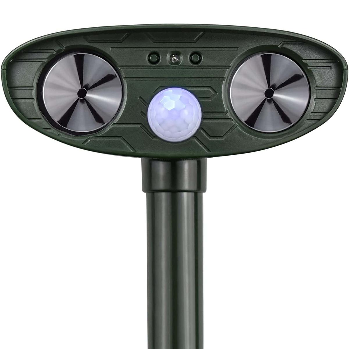 Animal Ultrasound Solar Motion Sensor Repellent_