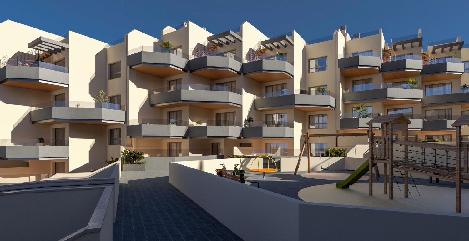  till salu lägenhet Almayate Alto Axarquía 2