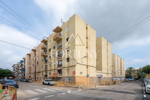 Barriada Les Tres Creus Bages apartamento foto 6305899