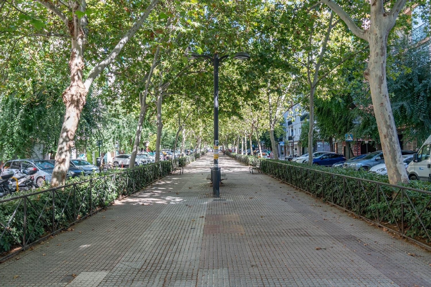 till salu lägenhet Barrio De Granada Alacantí 3