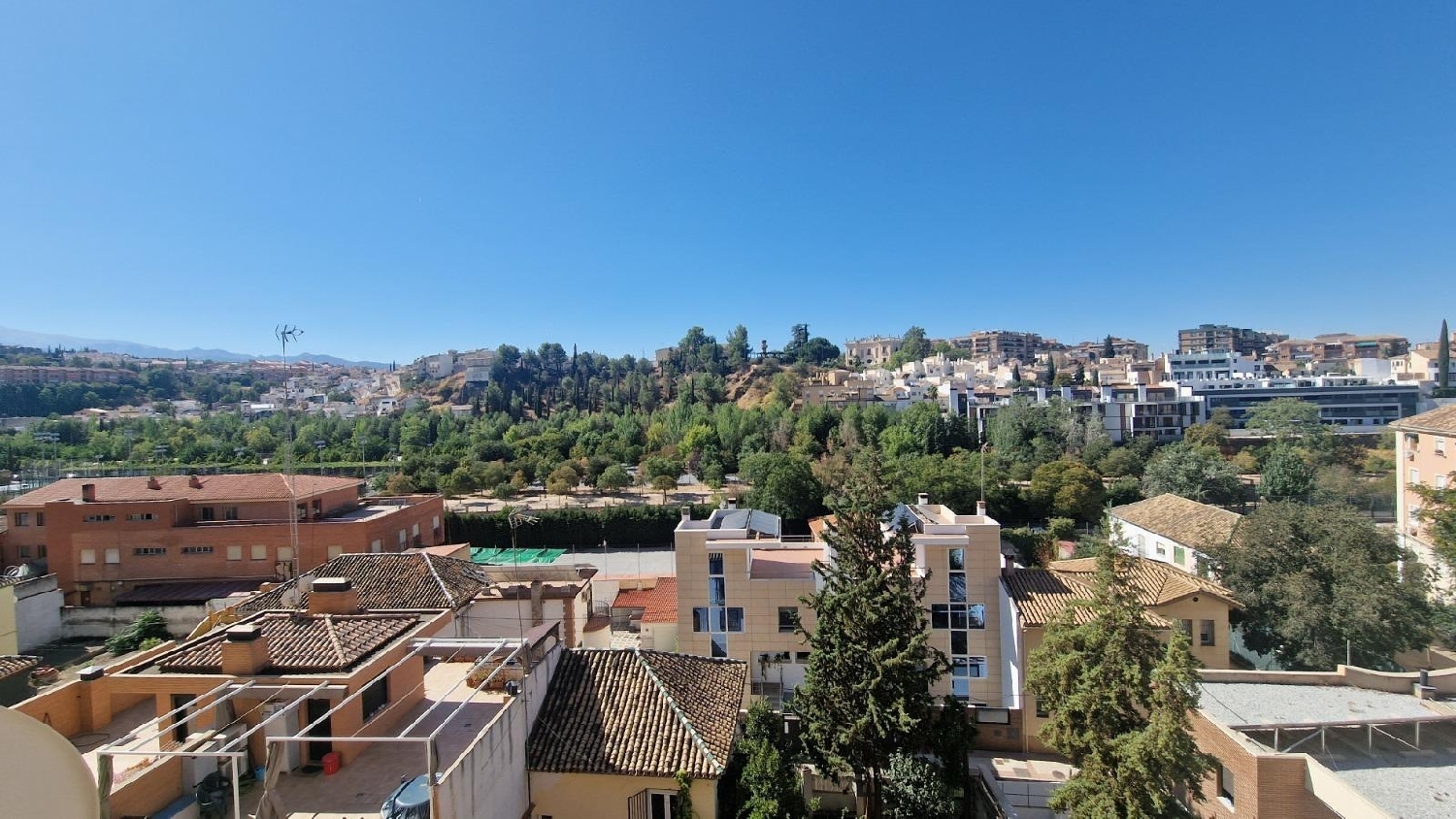 till salu lägenhet Barrio De Granada Alacantí 8