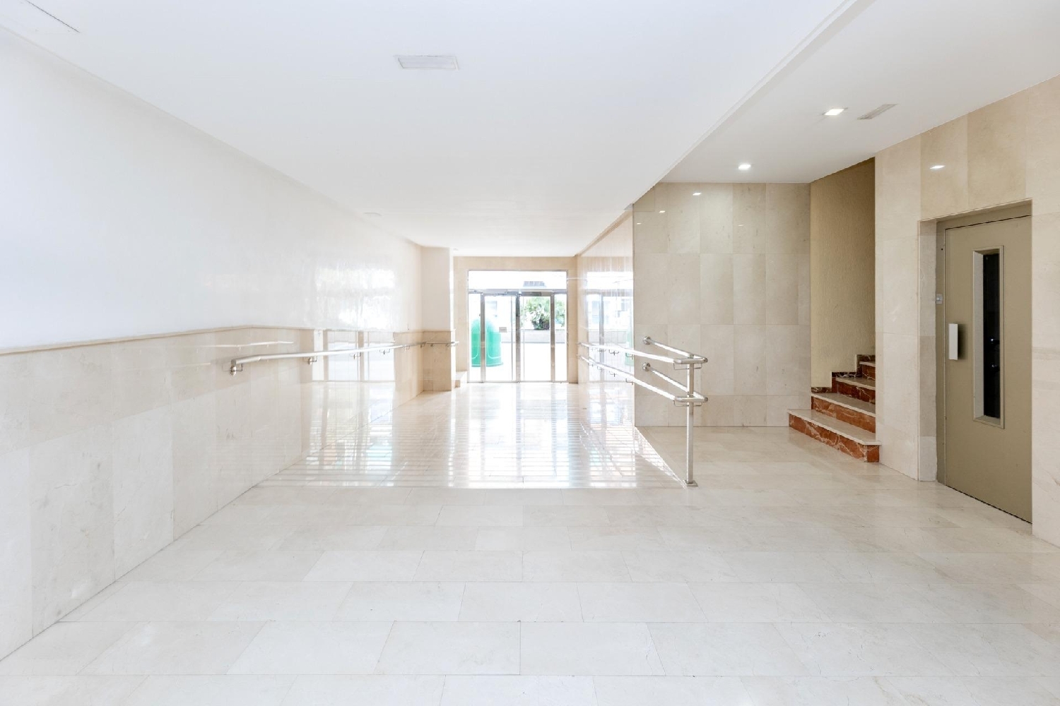  te koop appartement Barrio De Granada Alacantí 3