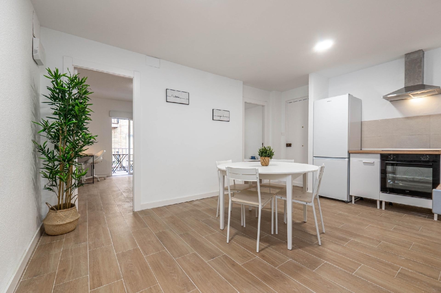 till salu lägenhet Barrio De Granada Alacantí 1