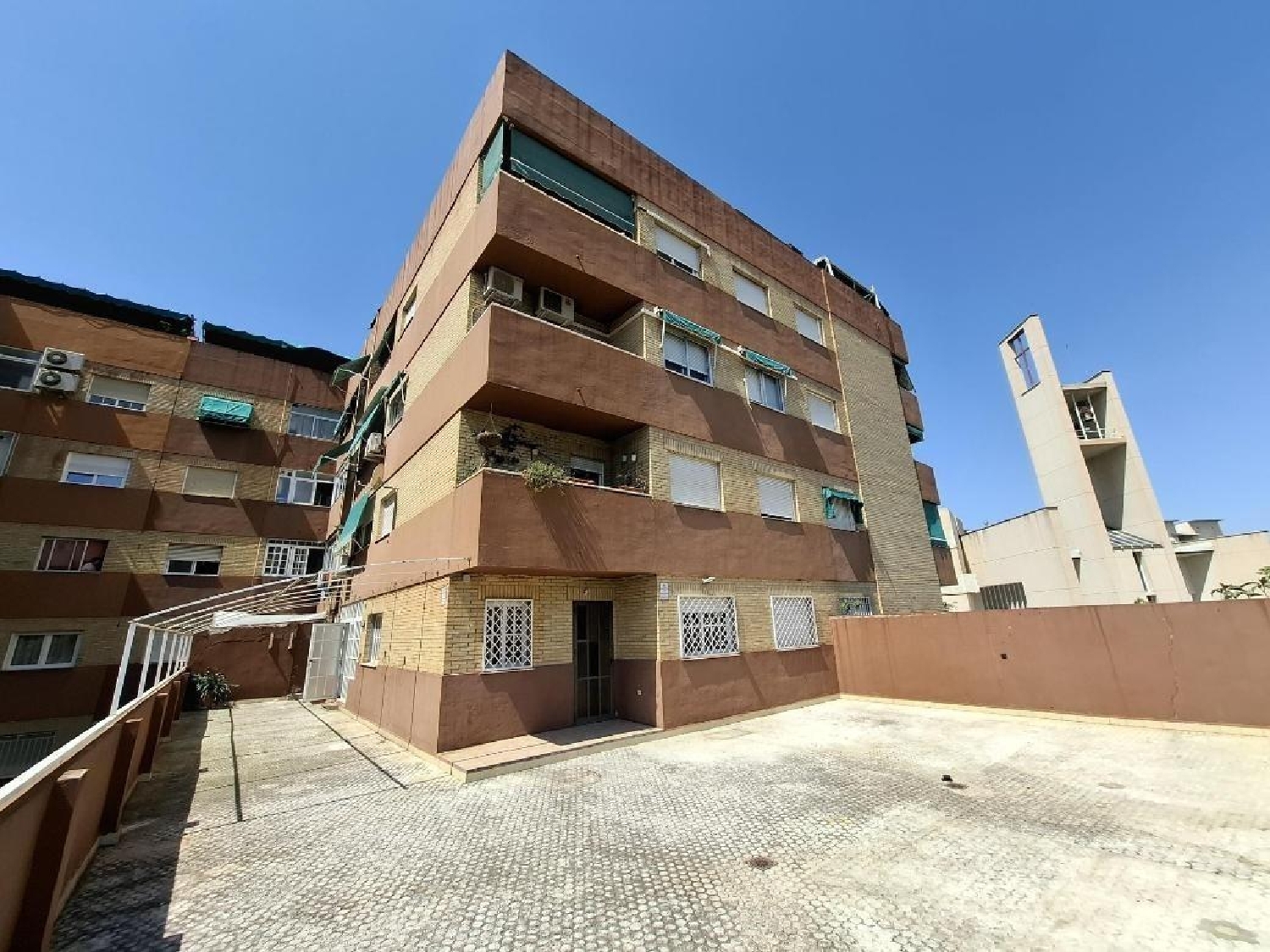 till salu lägenhet Barrio De Granada Alacantí 3