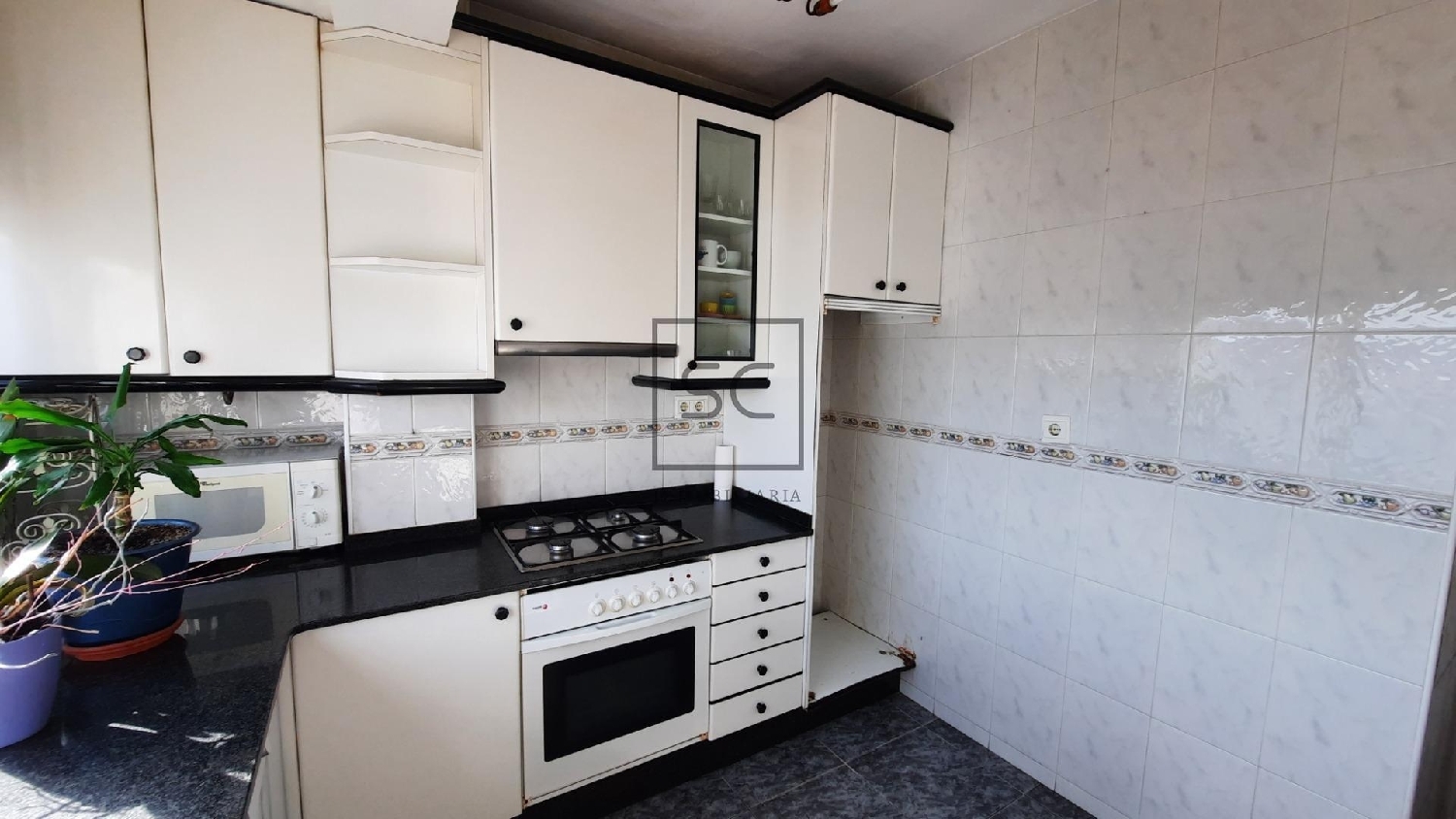  for sale apartment Ferrol Bergantiños 2