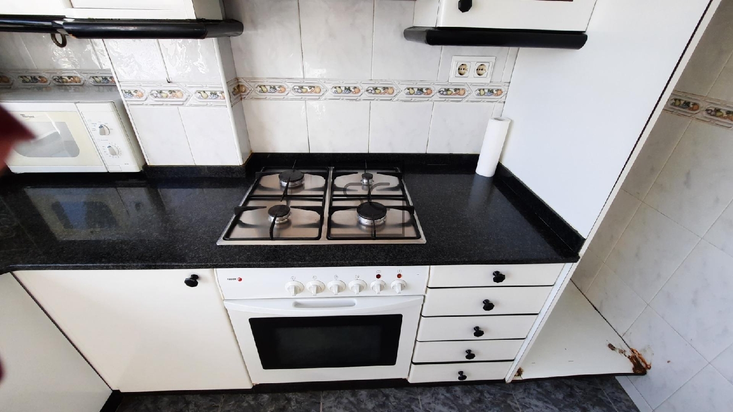  for sale apartment Ferrol Bergantiños 3