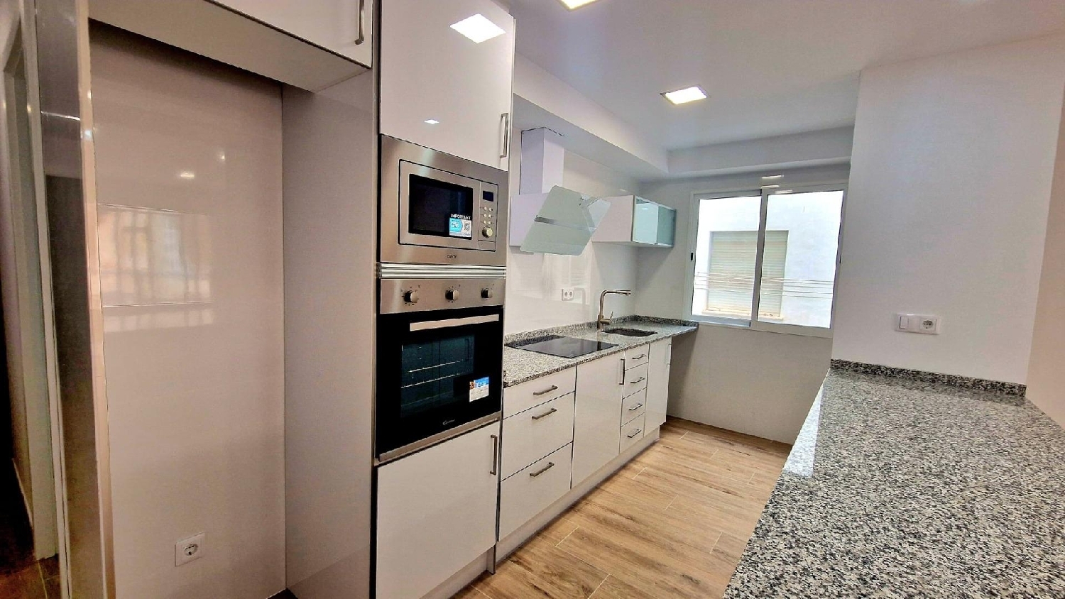  for sale apartment Torrevieja Baix Segura 8