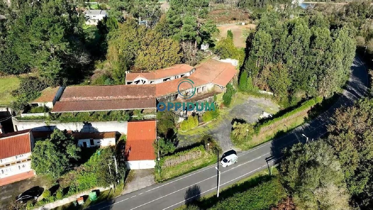  for sale building Cambre Bergantiños 3