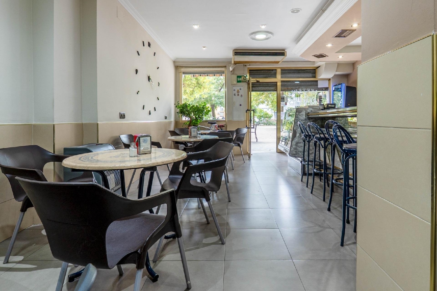  te koop bedrijfsruimte/ kantoor Barrio De Granada Alacantí 4
