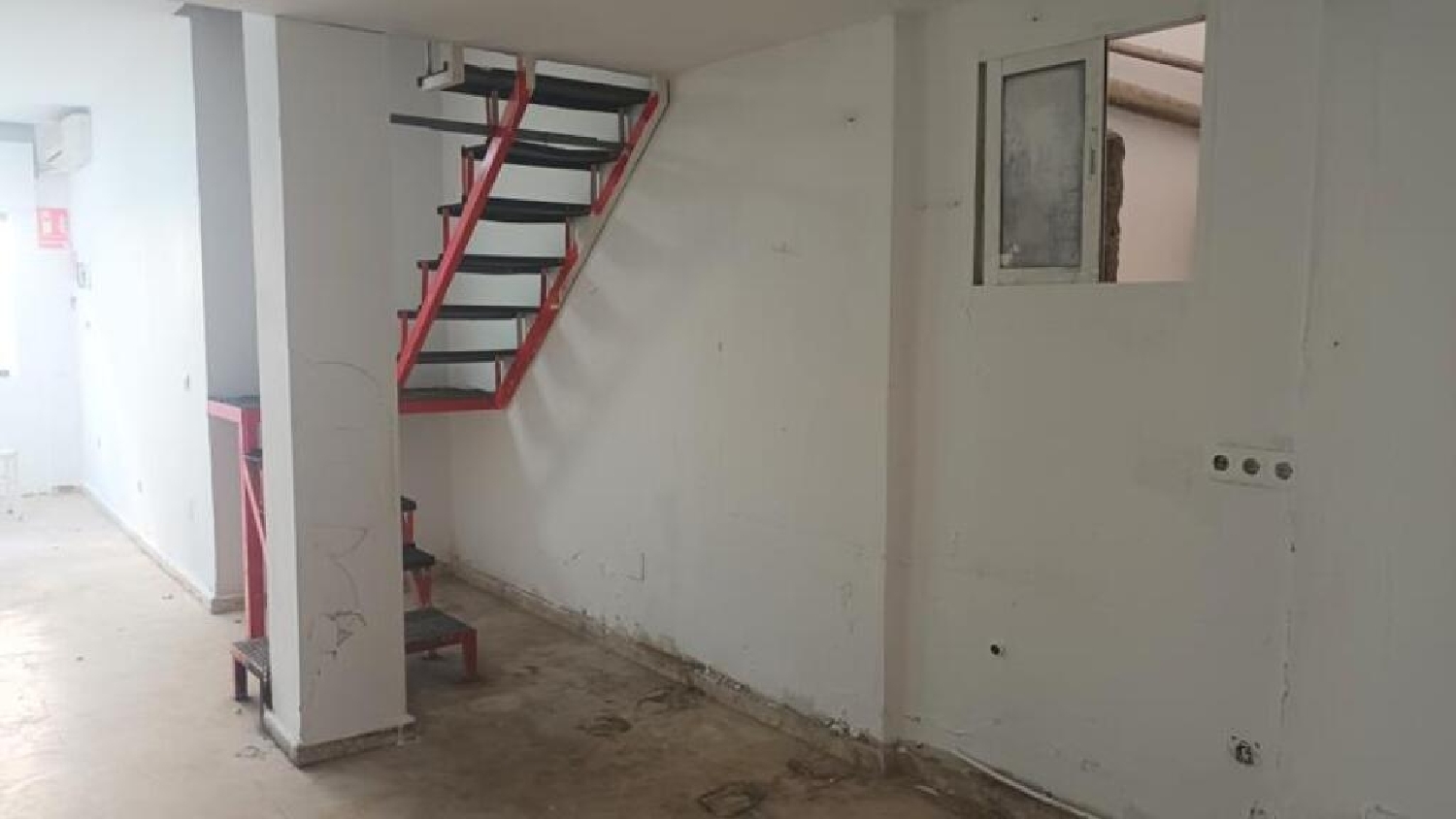  en venta local comercial San Luis De Sabinillas Costa Del Sol Occidental 7