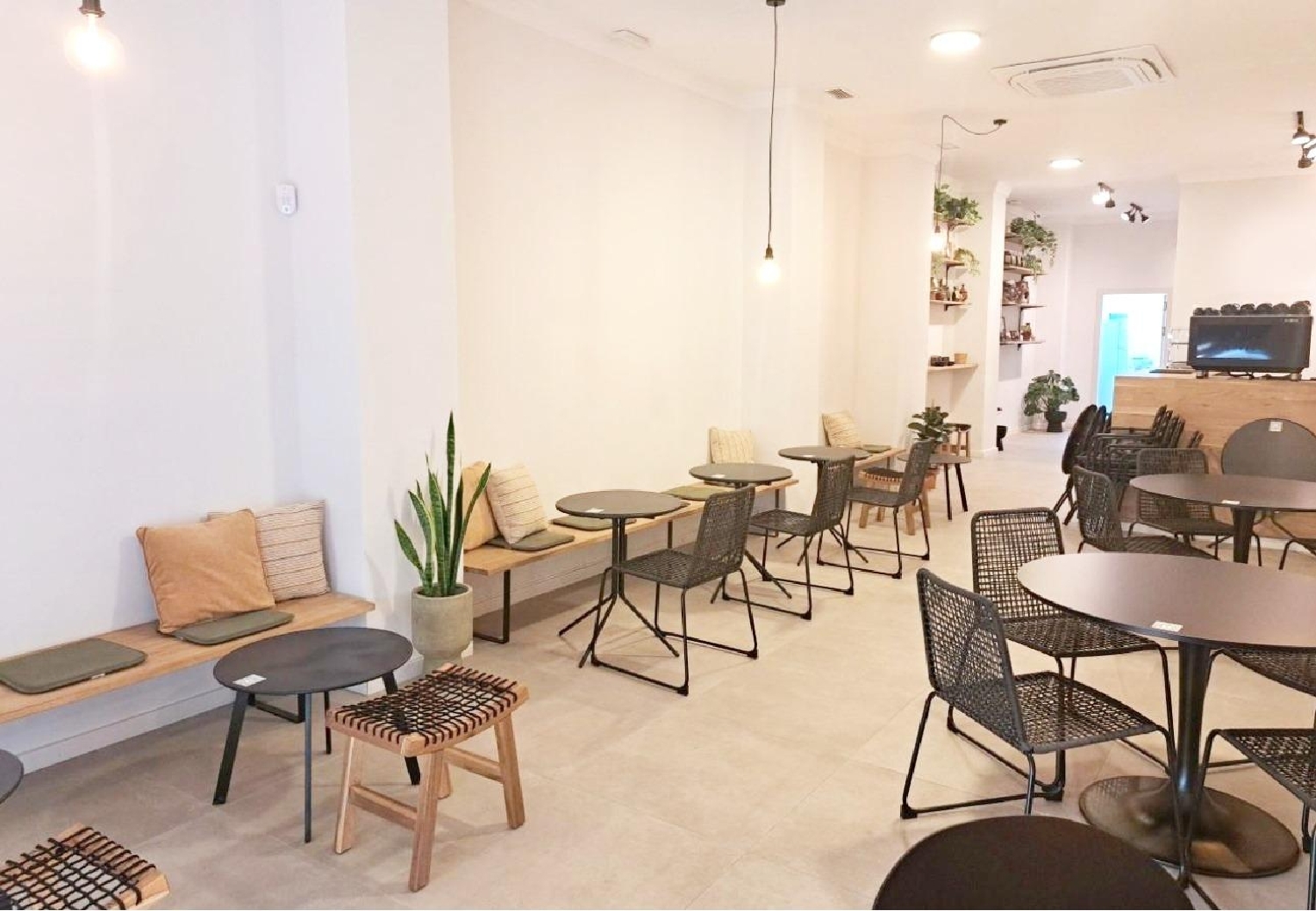  for sale commercial Valencia De Las Torres Campiña Sur 4