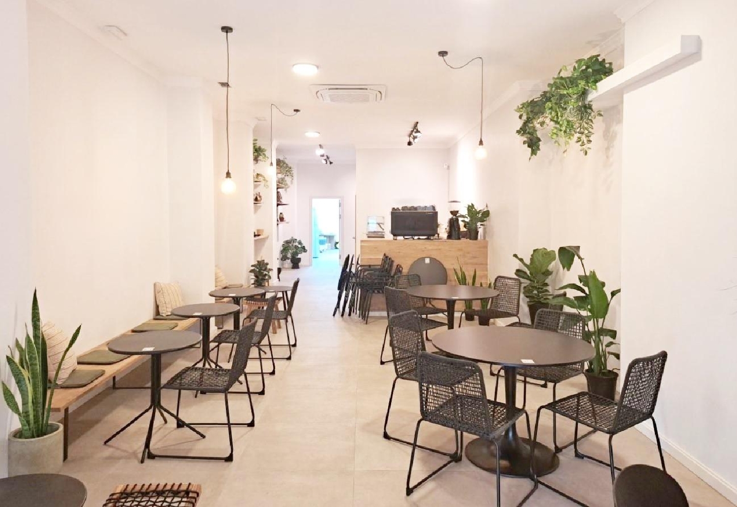  for sale commercial Valencia De Las Torres Campiña Sur 1