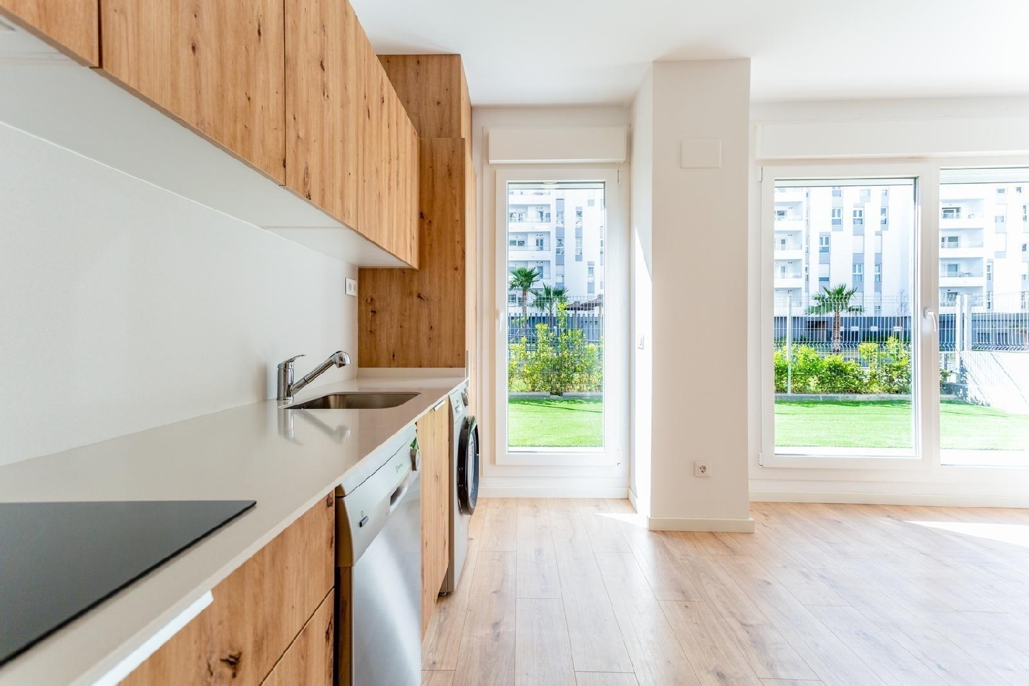 till salu bottenvåning Valencia De Las Torres Campiña Sur 5